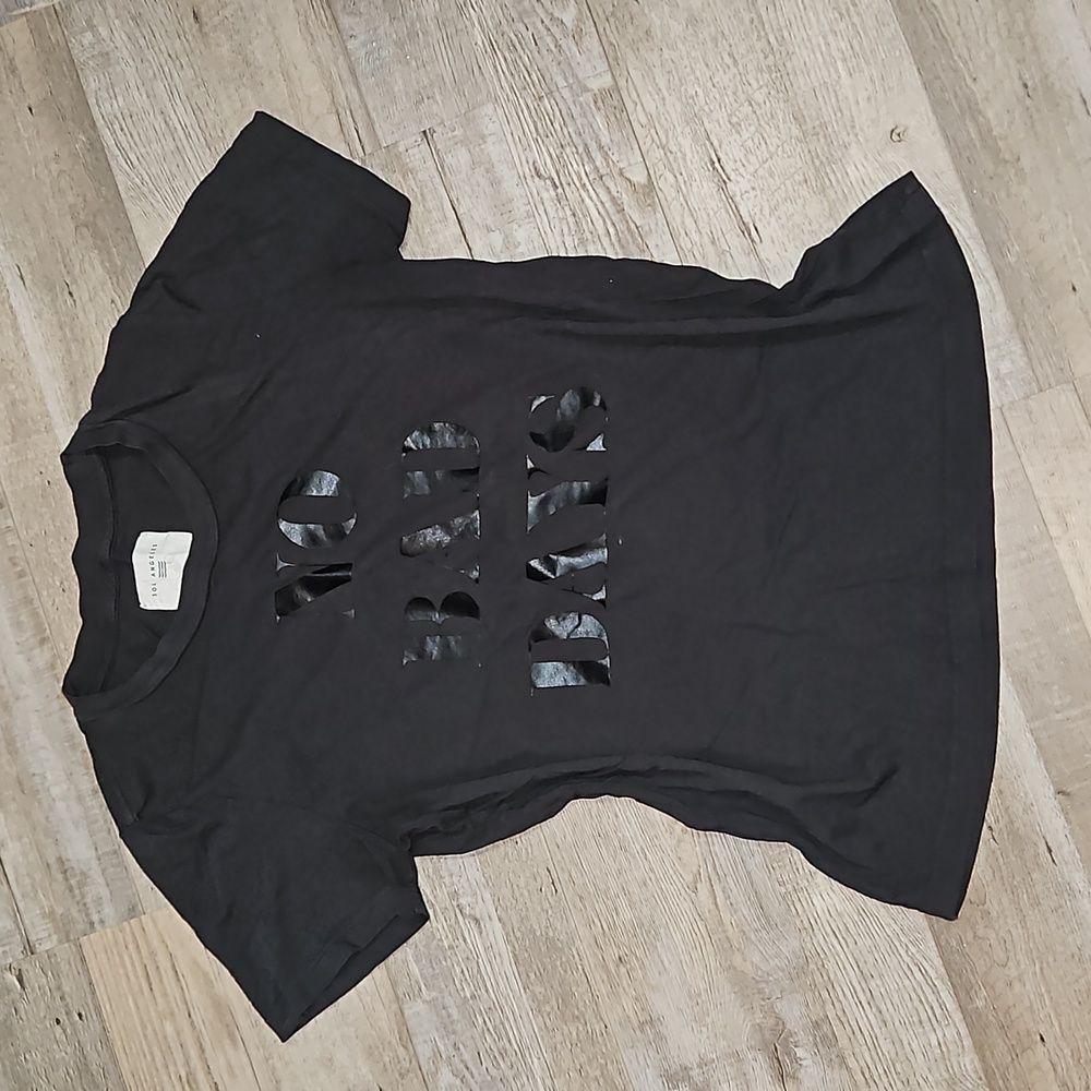 'NO BAD DAYS' T-shirt